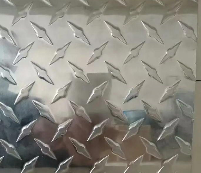 �ױڻ�������